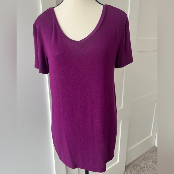 Halogen Women's Size Small Purple Short sleeved V-neck T-Shirt - Picture 1 of 5